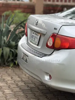 Toyota Corolla 2009 Silver