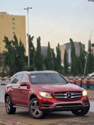 Mercedes-Benz GLC-Class 2019 Burgundy