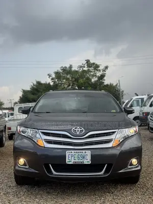Toyota Venza XLE AWD V6 2013 Gray