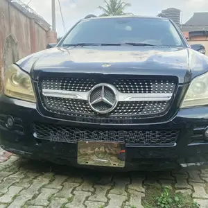 Mercedes-Benz GLK-Class 2012 Black