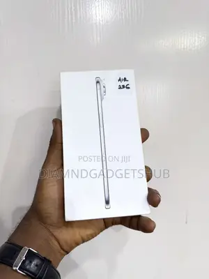 New Apple iPhone Air 256 GB