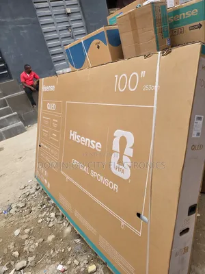 100" Hisense Smart Television Qled Q7 Series