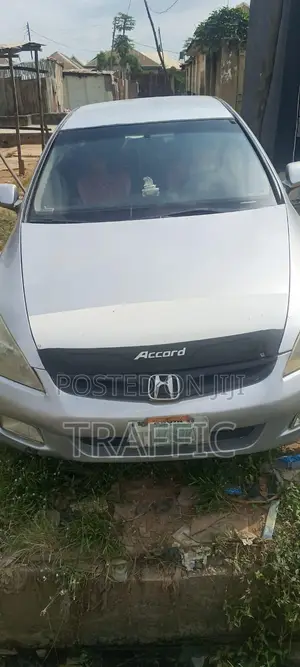 Honda Accord Automatic 2005 Silver