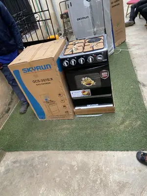 Skyrun GCS-3g1e/X 3+1 Gas Electric Cooking Range With Oven