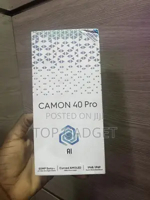 New Tecno Camon 40 Pro 4G 256 GB Silver