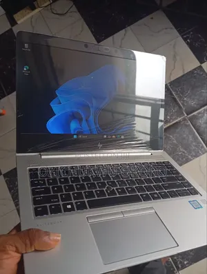 New Laptop HP EliteBook x360 1030 G2 8GB Intel Core i5 SSD 256GB