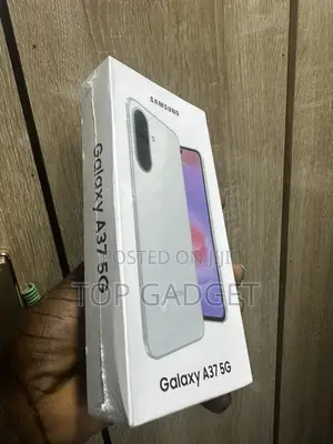 New Samsung Galaxy A37 128 GB Silver