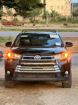 Toyota Highlander Limited 4x4 V6 (3.5L 6cyl 8A) 2017 Black