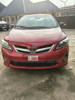 Toyota Corolla S 4dr Sedan (1.8L 4cyl 4A) 2013 Red