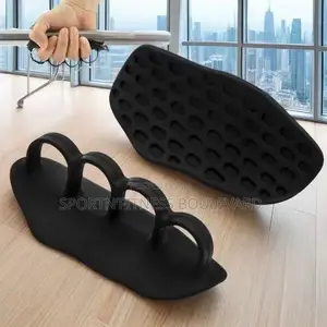 Silicone 4-Finger Gym Hand Grips and Anti-Slip Palm Pads