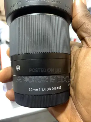 Uk Used 30mm F1.4 Sigma for Sony E-Mount