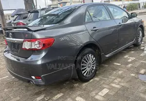 Toyota Corolla 2012 Gray