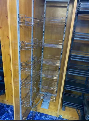 Basket Wire Pantry 6 Step Available