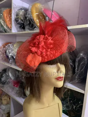 Red Fascinator