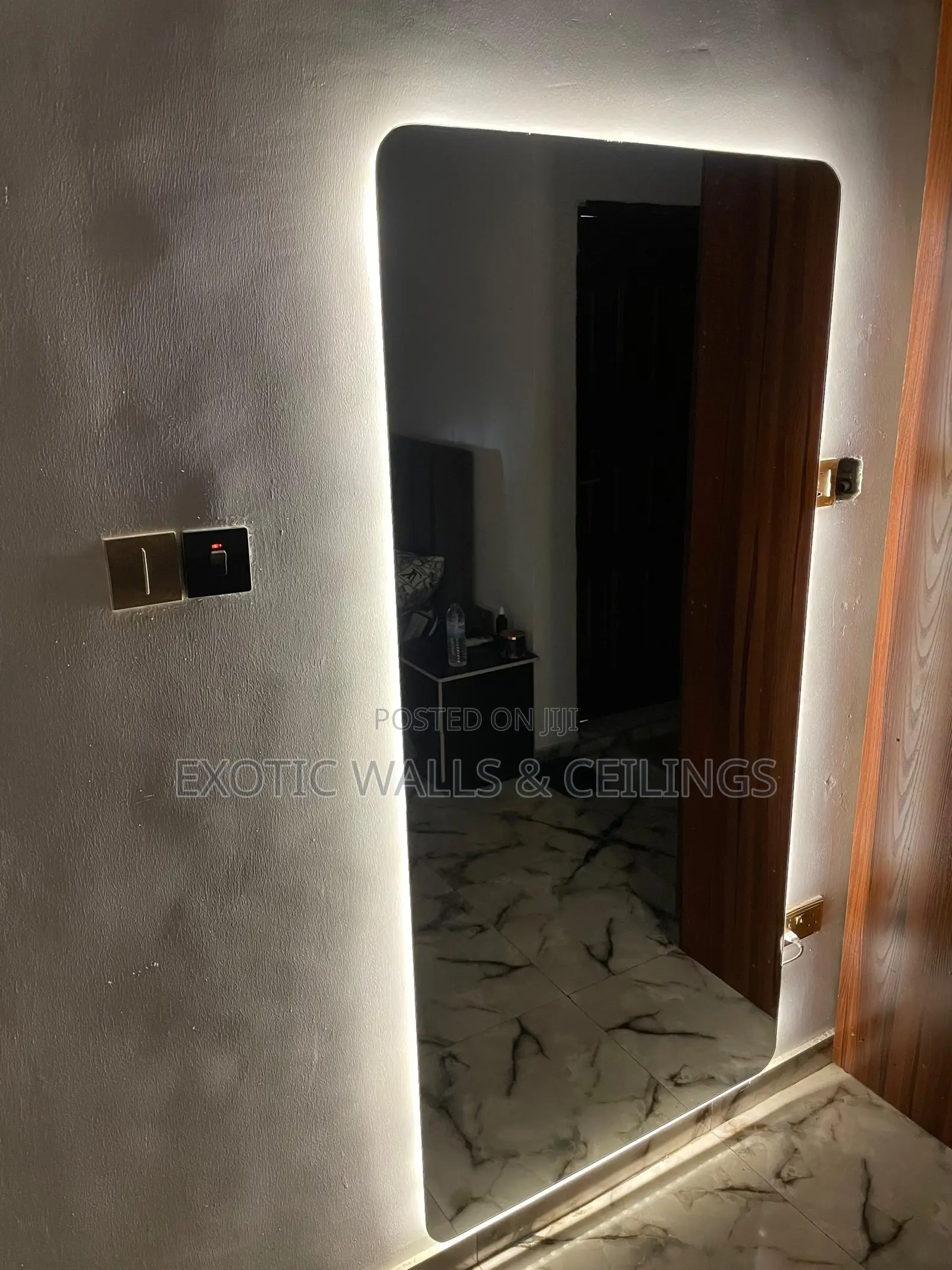 Mirror With Led Light