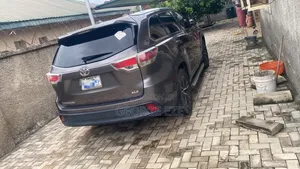 Toyota Highlander 2016 Gray
