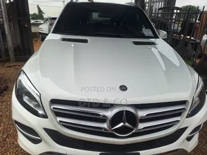 Mercedes-Benz GLE-Class 2018 White