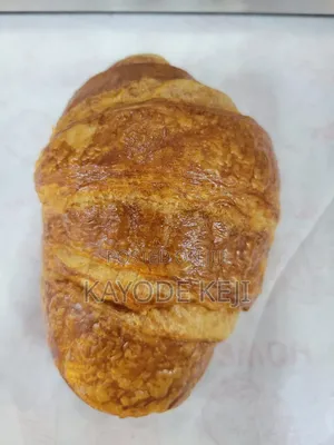 Croissant Plain