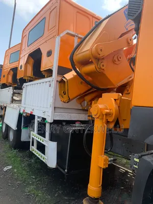 12 Tons Hiab Selfloader Foreign Used