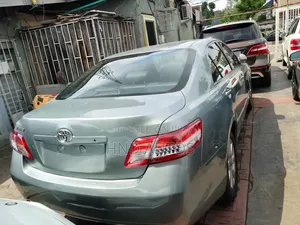 Toyota Camry XLE 4dr Sedan (2.4L 4cyl 5A) 2009 Green