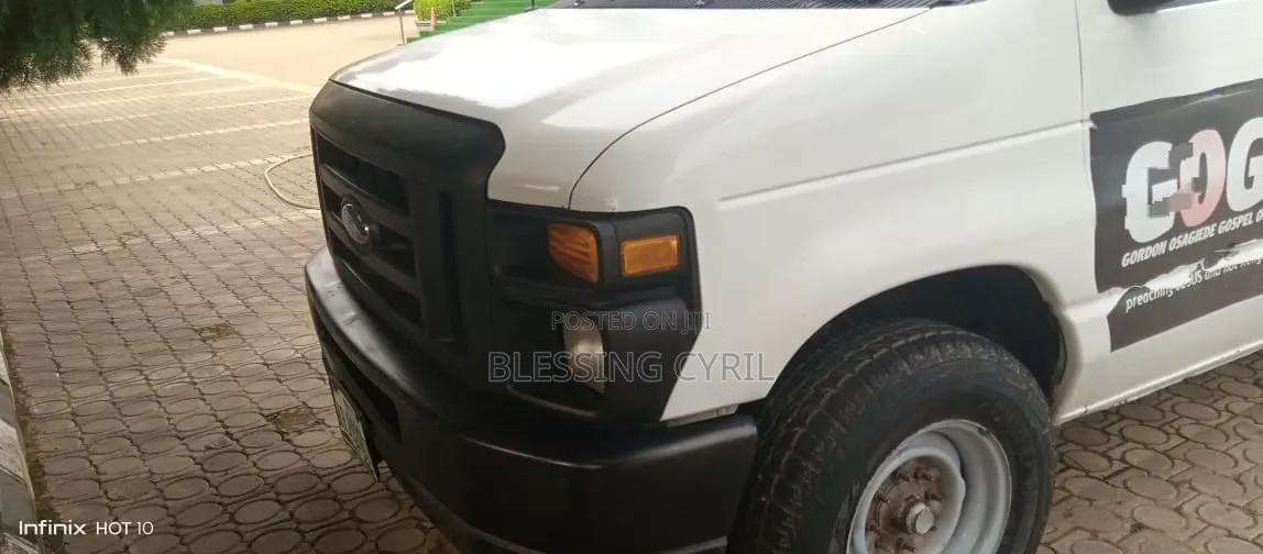 Ford E250 2012 White