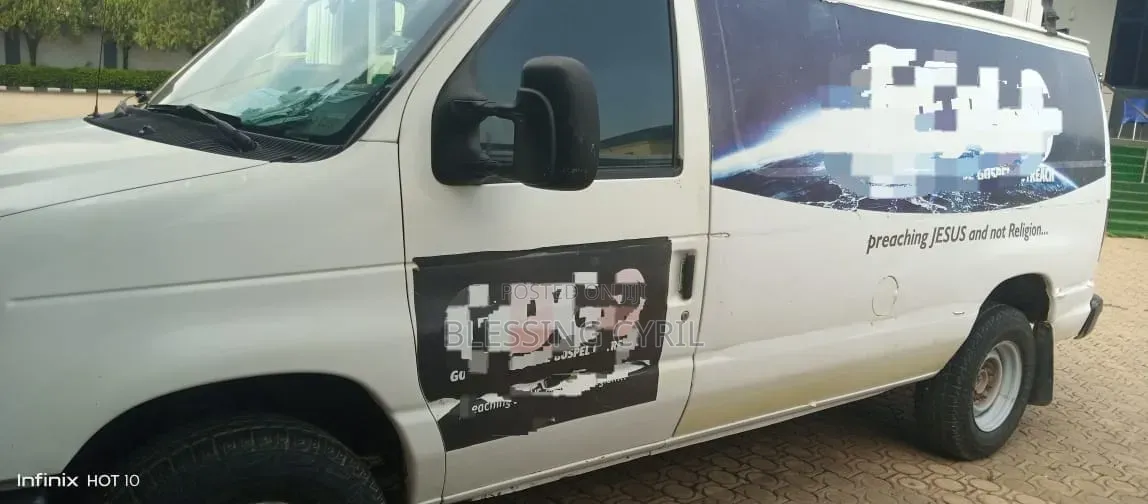 Ford E250 2012 White