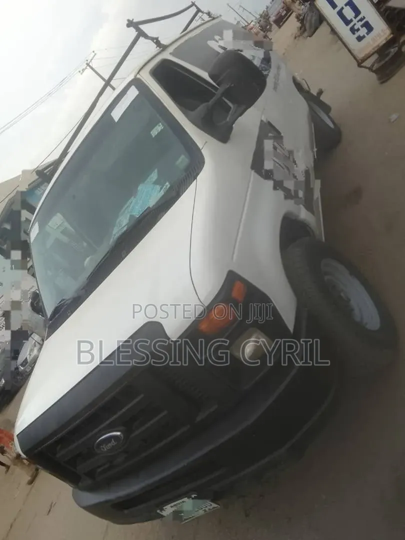 Ford E250 2012 White