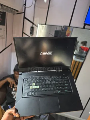 Laptop Asus TUF Dash F15 16GB Intel Core i7 SSD 512GB