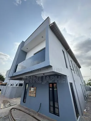 4bdrm Duplex in Ogba for sale
