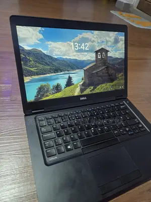 Laptop Dell Latitude 5480 16GB Intel Core i7 SSD 512GB