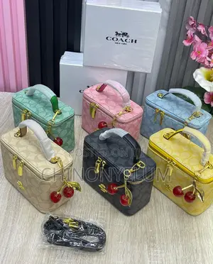 Luxury Elegant Handbag – Classy, Stylish & Premium Quality
