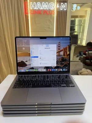 Laptop Apple MacBook Air 2022 M2 16GB Apple M2 SSD 512GB