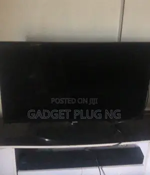Samsung TV 45 Inches