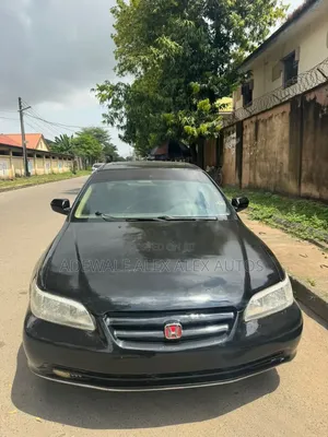 Honda Accord 2000 Black