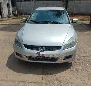 Honda Accord 2006 Silver