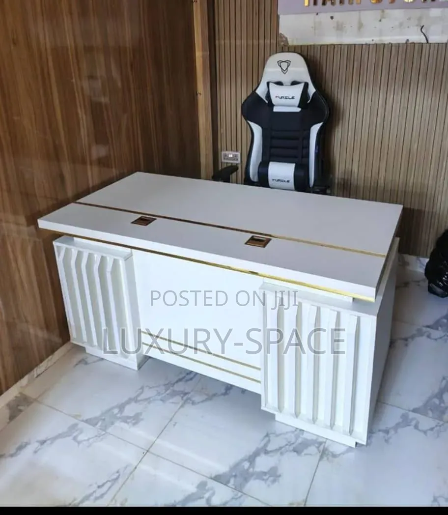 Executive White Office Table (1.4metrs)