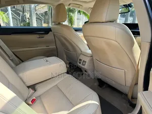 Lexus ES 350 FWD 2014 Blue