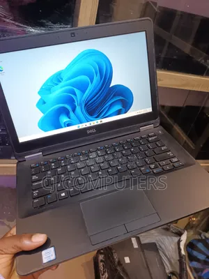 Laptop Dell Latitude E7270 8GB Intel Core i5 SSD 256GB