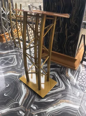 4 Gold Pole Acrylic Pulpit