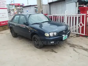 Toyota Corolla 2004 Blue