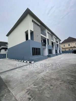 4bdrm Townhouse / Terrace in V I Oniru, Ligali Ayorinde for rent