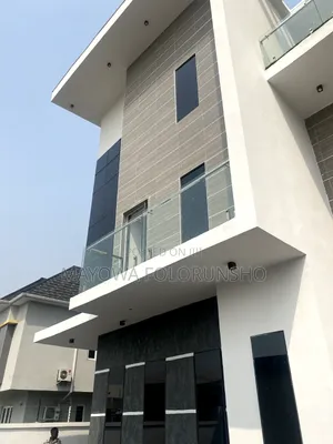 5bdrm Duplex in Gbagada Estate for rent