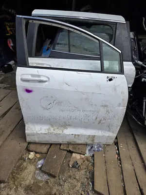 Toyota Door Sienna 2025