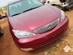 Toyota Camry 2005 Red