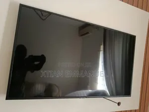 *45inches Samsung Smart TV for Sale in Excellent Condition.