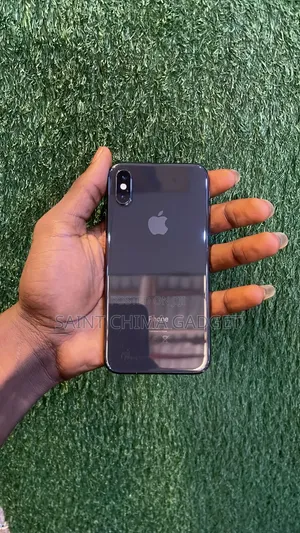 Apple iPhone XS 64 GB