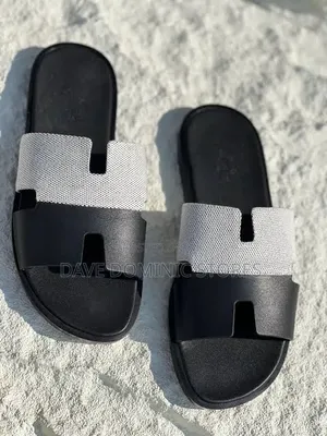 Original Hermès Izmir Men’s Slide Sandals