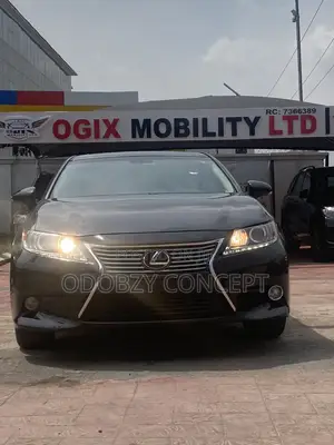 Lexus ES 2015 Black