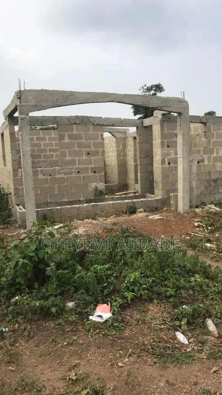 Uncompleted 4 Bedroom