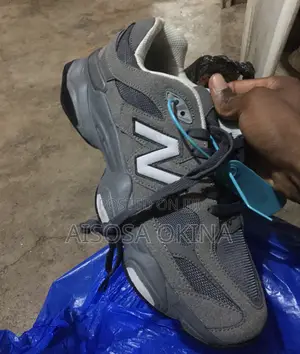 Grey Quality New Balance 9060 Sneakers